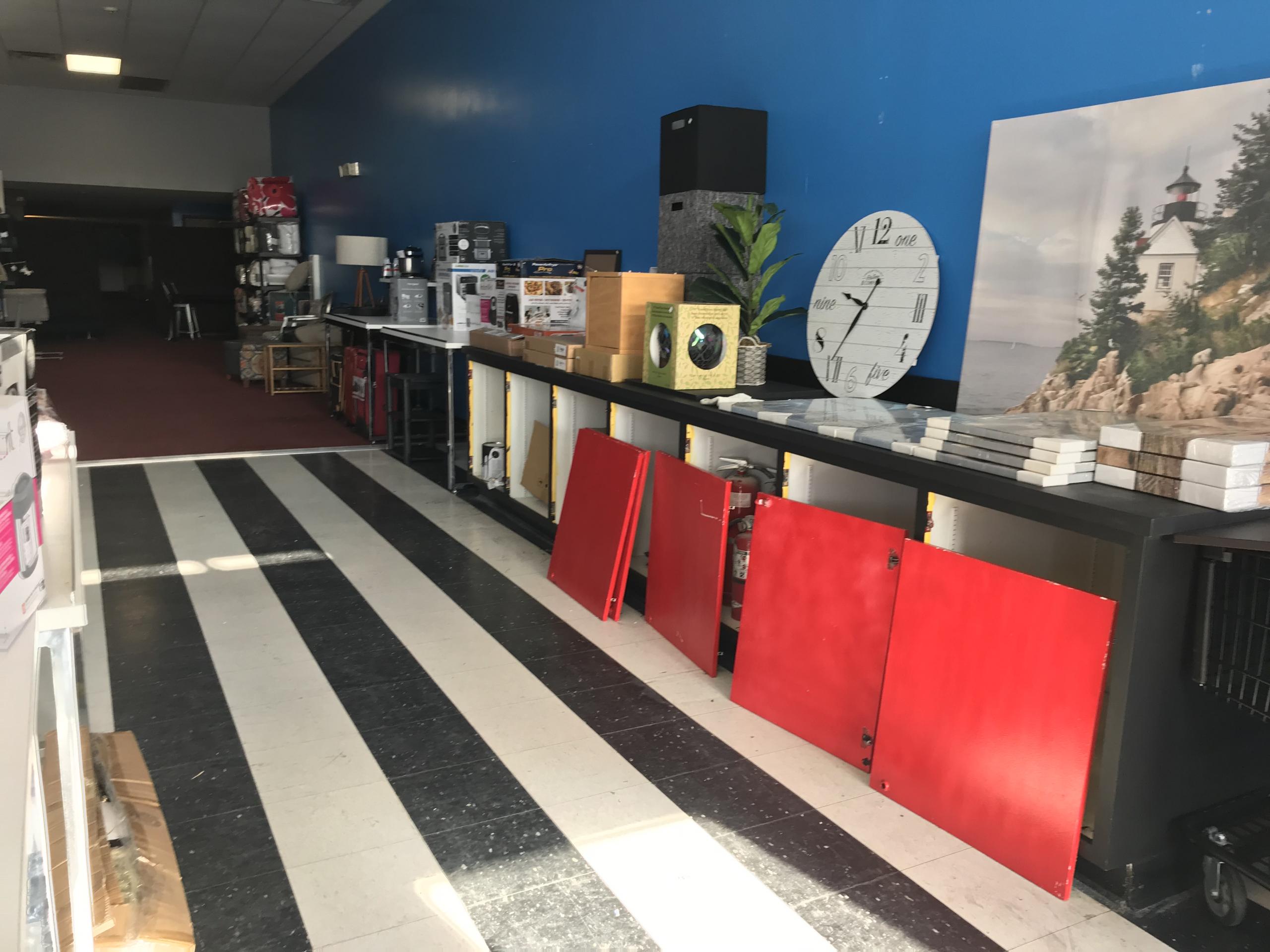 Bucyrus couple opens second store during pandemic Crawford County Now