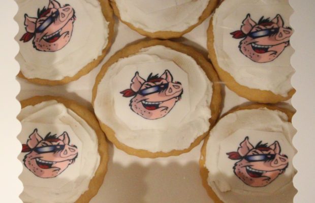 Bacon, bacon – hundreds got the bacon, but Grau got the Hog! Bacon, bacon – hundreds got the bacon, but Grau got the Hog!
