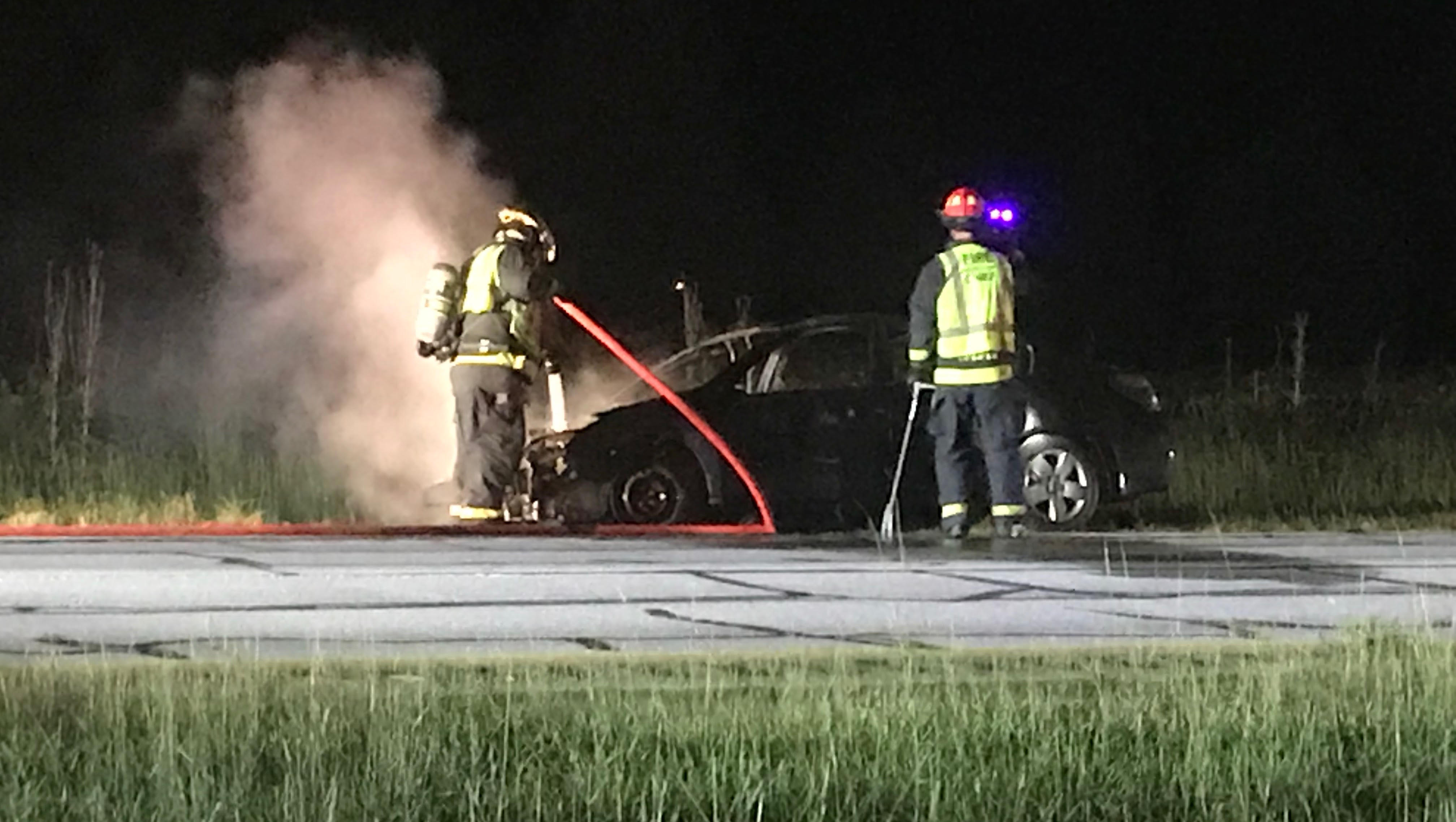Firefighters respond to car fire on US 30