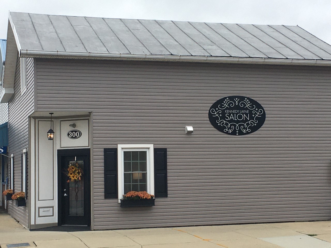 Layne Parlor Salon expands space and services - Crawford County Now